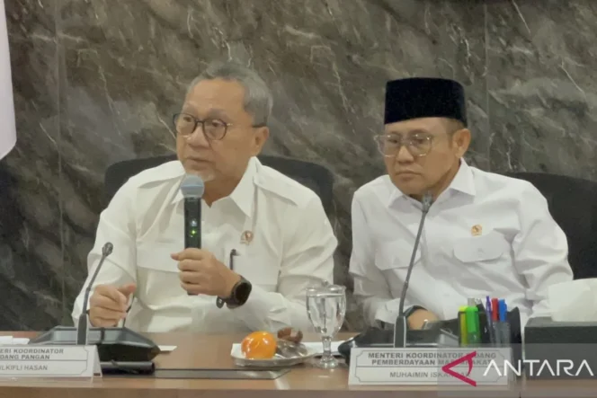 
					Pemerintah Nyatakan Komitmen Tata Ulang Program Makan Bergizi Gratis dalam Satu Bulan ke Depan