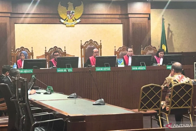 
					Petinggi Grup BJU divonis 8 tahun penjara dalam kasus korupsi LPEI