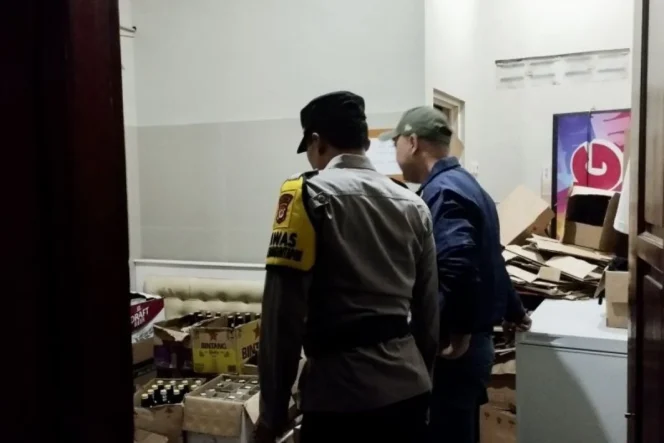 
					Polres Bantul Sita 146 Botol Miras dan Oplosan dalam Operasi Cipta Kondisi Malam Satu Suro 1448 Hijriah