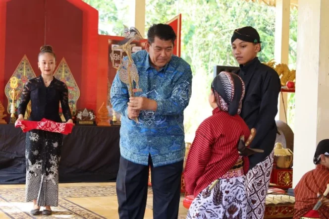 
					Regenerasi Budaya Lewat Pentas Wayang Anak: Upaya Kulon Progo Menjaga Warisan Adiluhung di Era Modern
