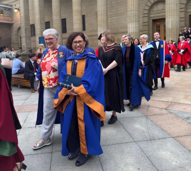 
					Rektor Universitas Gadjah Mada Prof Ova Emilia Dianugerahi Gelar Doktor Honoris Causa oleh University of Dundee Skotlandia