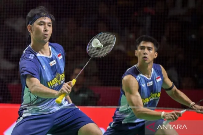 
					Sabar/Reza susul Raymond/Joaquin ke babak kedua Indonesia Open 2026