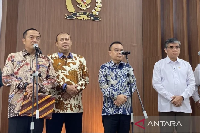 
					Satgas Mitigasi PHK mulai petakan permasalahan usai rapat di DPR
