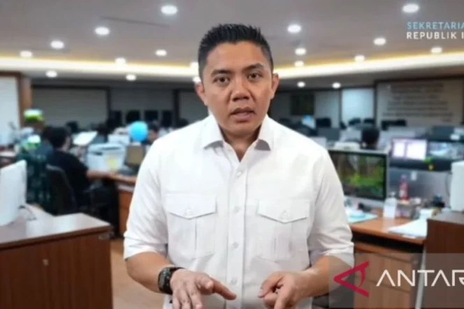 
					Seskab Teddy Indra Wijaya Tegaskan Diplomasi Luar Negeri Presiden Prabowo Hasilkan Capaian Konkret bagi Kepentingan Nasional