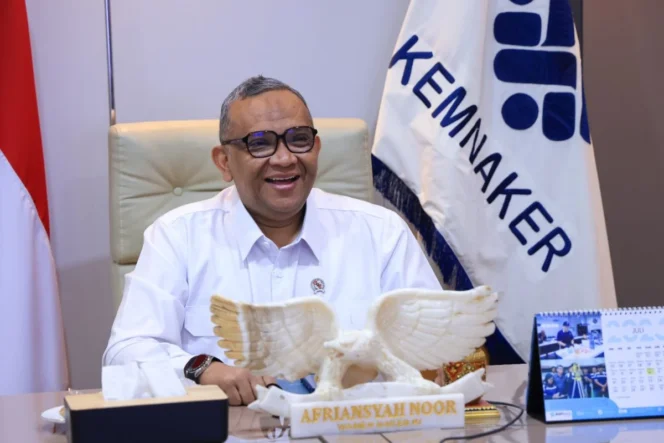 
					Wamenaker Afriansyah Noor Tekankan Pentingnya Optimalisasi LKS Bipartit dalam Mencegah Perselisihan Hubungan Industrial