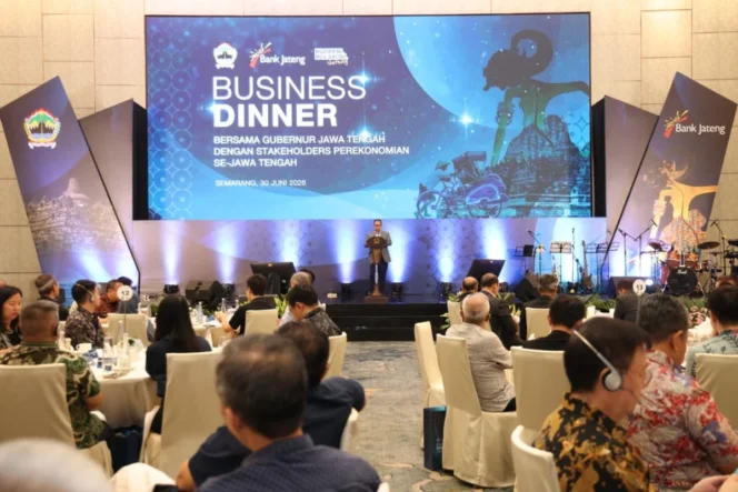 
					Bank Jateng Borong Sembilan Penghargaan Bergengsi dalam Ajang Indonesia Operations Banking Summit 2026