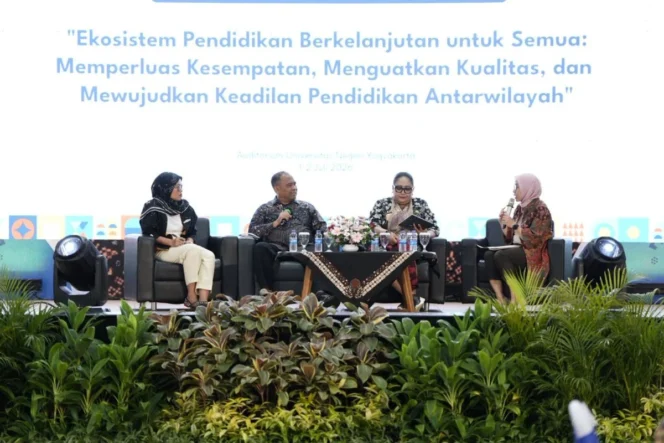 
					Bupati Sleman Harda Kiswaya Tegaskan Keberpihakan pada Pendidikan Anak sebagai Amanat Luhur Bangsa dalam Konferensi Pendidikan Indonesia 2026