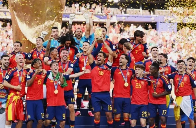 
					Dominasi Total Spanyol Mengukir Sejarah Baru dengan Menjuarai Piala Dunia 2026