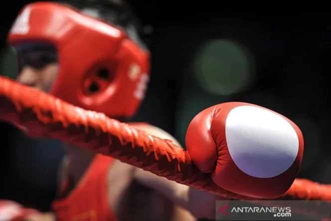 
					Fredrik Suhendri Ampage Berikan Kemenangan Kedua bagi Tim Indonesia dalam Ajang Bergengsi Asian Boxing U19 dan U23 2026