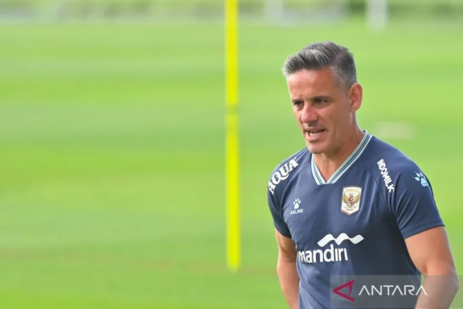 
					John Herdman Nyatakan Timnas Indonesia Mulai Temukan Identitas Taktik Menjelang ASEAN Hyundai Cup 2026