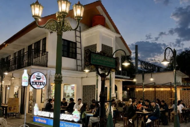 
					KAI Properti Mengoptimalkan Slasar Malioboro sebagai Ruang Publik dan Motor Penggerak Ekonomi UMKM Yogyakarta