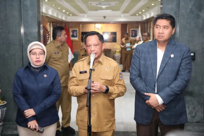 
					Kemendagri dan Pemerintah Daerah Perkuat Sinergi Validasi Data untuk Percepatan Program 400 Ribu Bantuan Stimulan Perumahan Swadaya
