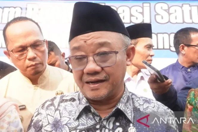 
					Kemendikdasmen Alokasikan Anggaran Beasiswa bagi 150.000 Guru untuk Menempuh Pendidikan Strata Satu