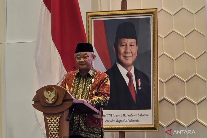 
					Kemendikdasmen Perluas Jangkauan Wajib Belajar 13 Tahun dengan Fokus pada Kelompok Bermain dan Penitipan Anak