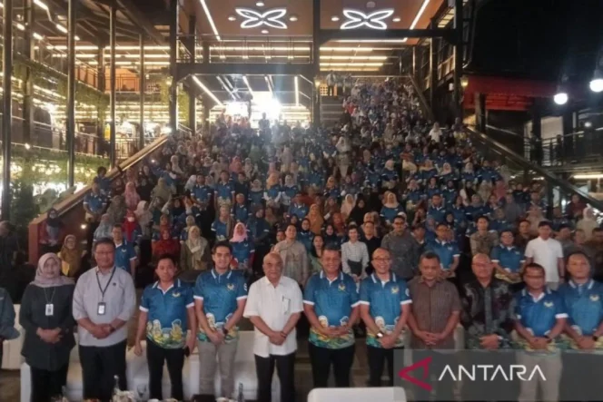 
					Kementerian UMKM gandeng Aprindo perluas akses pasar produk UMKM demi akselerasi ekonomi nasional