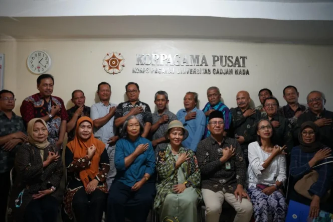 
					Korpagama UGM Berikan Penghargaan Purnabakti kepada 14 Pegawai sebagai Wujud Apresiasi Pengabdian Institusional