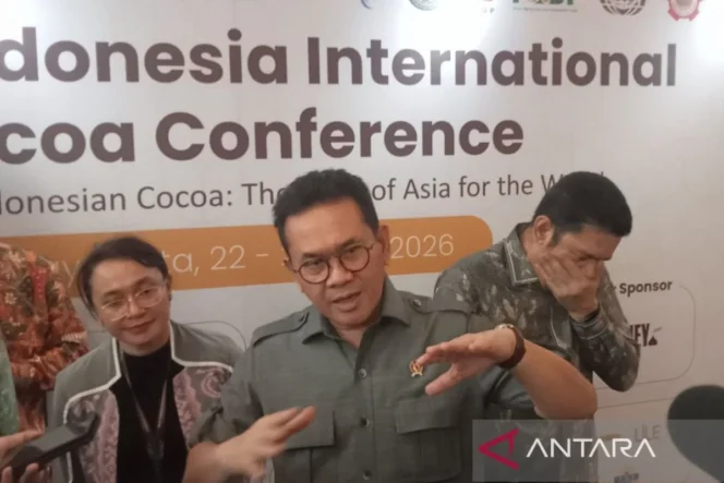 
					Mendag Budi Santoso Ungkap Strategi Perjanjian Dagang IEAEU untuk Hilangkan Hambatan Tarif dan Perluas Akses Pasar Global
