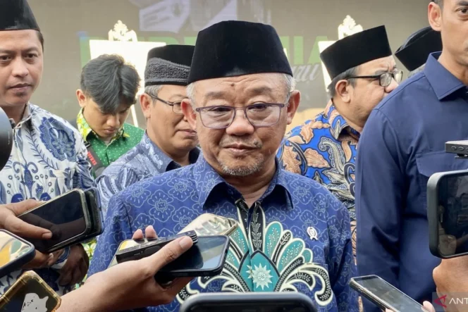 
					Mendikdasmen sebut skenario keterlibatan kantin dalam MBG masih disusun