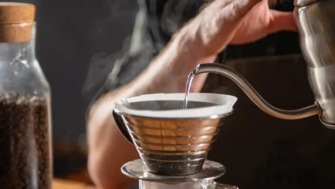 
					Mengenal Karakteristik Filtered Coffee dan Perbedaannya dengan Metode Seduh Kopi Lainnya