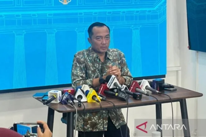 
					Mensesneg sebut ada kemungkinan penurunan kebutuhan anggaran MBG