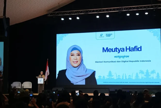 
					Menteri Komunikasi dan Digital Meutya Hafid Ingatkan Guru Terkait Tujuh Risiko Digital yang Mengintai Anak dalam Forum Sahabat Tunas di Denpasar