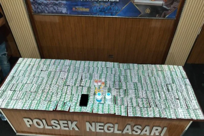 
					Polisi dalami jaringan pemasok ribuan obat keras di Tangerang