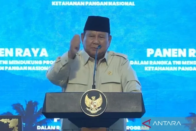 
					Prabowo: Keterlibatan TNI/Polri terjun ke sawah bantu kesulitan rakyat