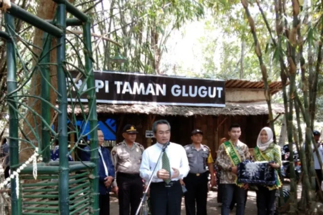 
					Strategi Pengembangan Pariwisata Berbasis Komunitas Sebagai Akselerator Ekonomi Kabupaten Bantul