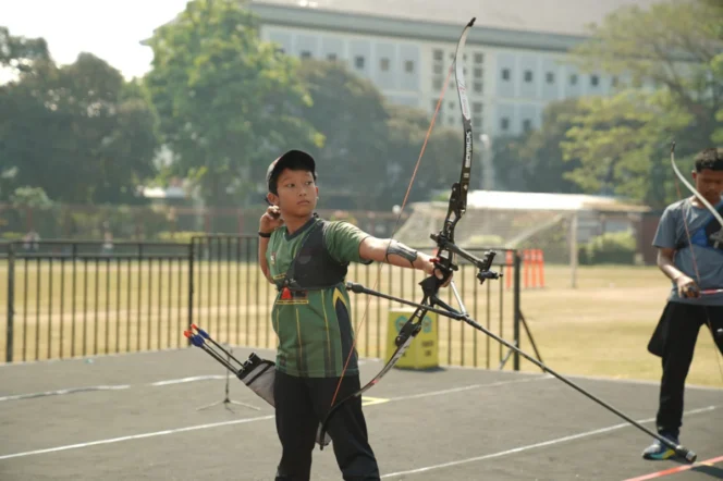 
					Universitas Gadjah Mada Sukses Gelar Kejuaraan Panahan Nasional UOAC Series 3 dengan Partisipasi 520 Atlet dari Seluruh Indonesia